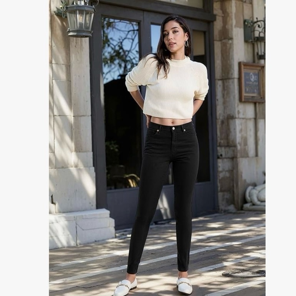 NWT HYBRID & CO Women size 3 Black fine corduroy stretch low rise skinny pants